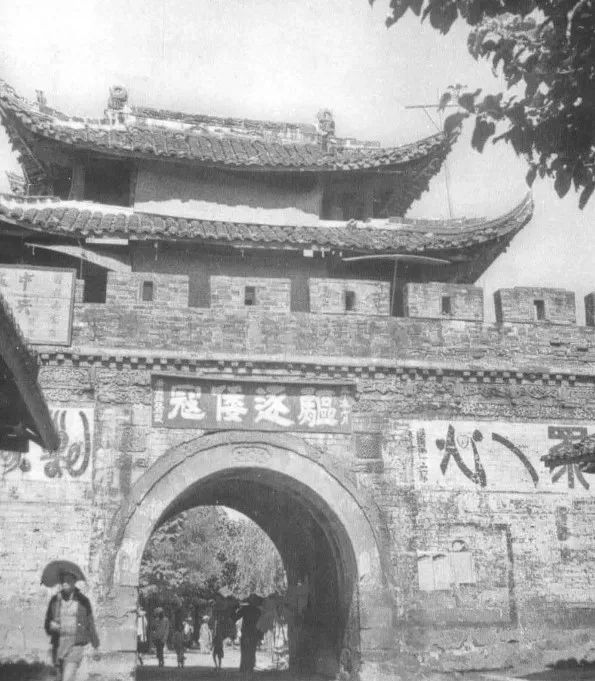 历史真实记载的武功_庞统的文化传承与历史记载_历史题据礼记乐记载“武王”