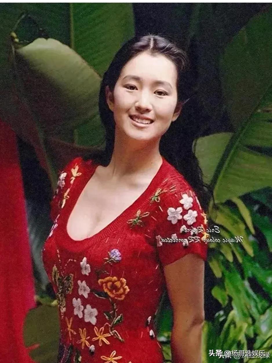 巩俐的经典电影回顾_电影回顾巩俐经典片段_巩俐老电影