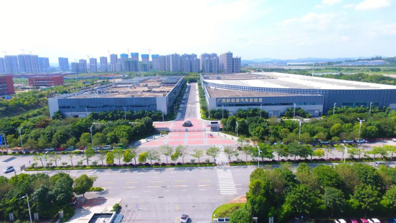 全国人大代表姚佐平：推动新能源汽车低碳轻量化发展，引领城市交通新格局