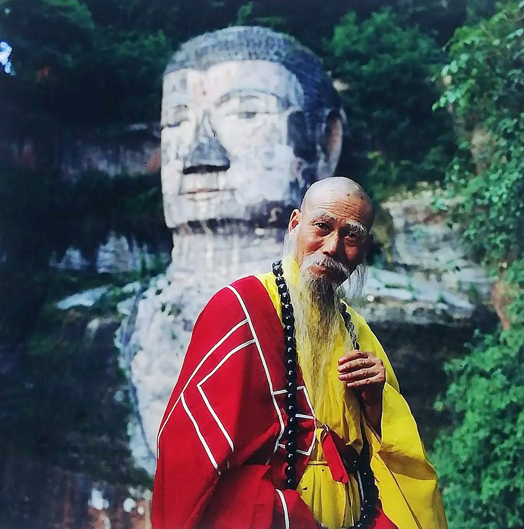 洪金宝最早的喜剧电影_香港喜剧老电影洪金宝_洪金宝在华语电影史上的地位