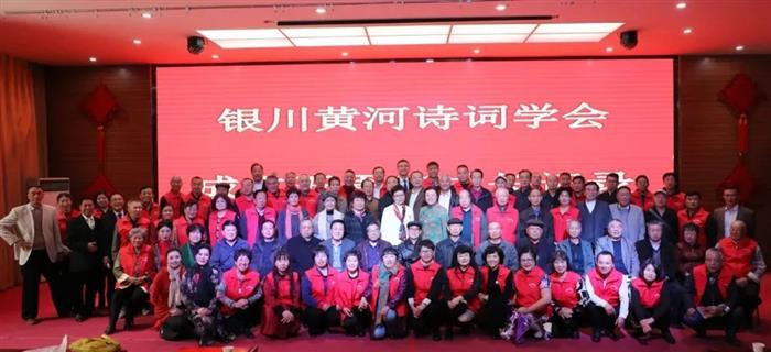 张青与传统文化的交汇_张青与传统文化的交汇_张青与传统文化的交汇
