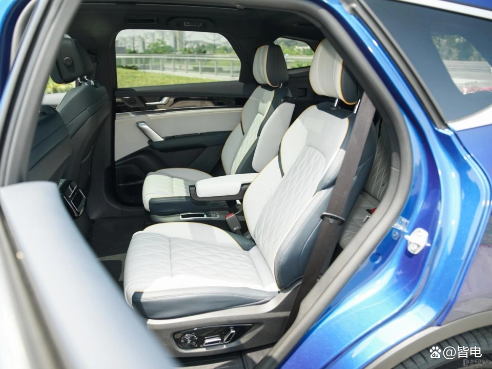 特斯拉电动models_电动出行的新篇章：特斯拉Model Y_特斯拉新车型modely