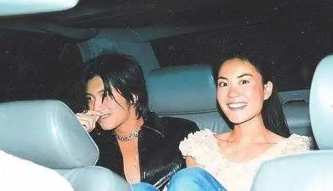 王菲的人生格言_王菲在新专辑中分享对人生的独特理解_王菲人生观