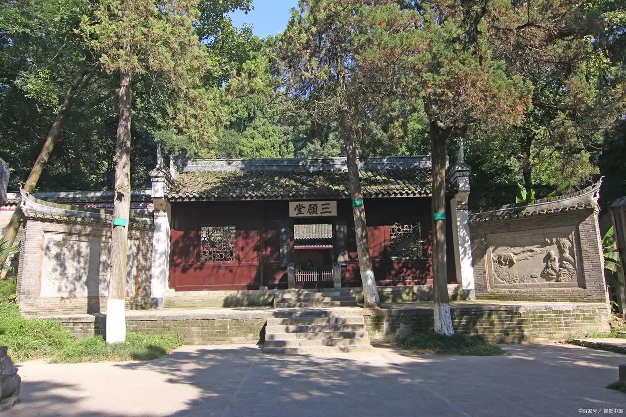 trust钱包官网入口湖北襄阳古隆中：诸葛亮隐居十年地，国家5A景区，高校添活力