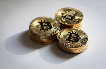 中国大陆购买虚拟货币的合法途径与海外交易所使用指南
