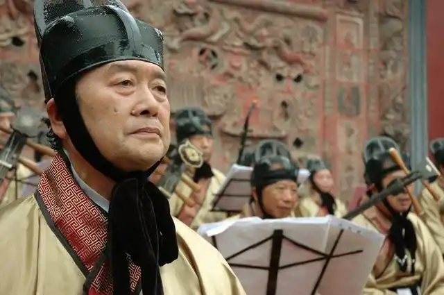 郭嘉在三国演义中的形象_三国演义中的郭嘉是什么样的人_三国演义郭嘉人物形象分析