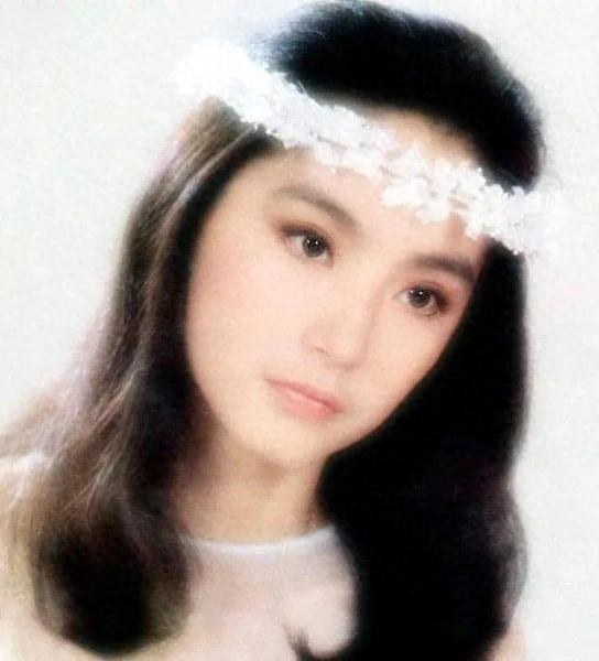 林青霞：东南亚第一美女与东方不败的传奇之路