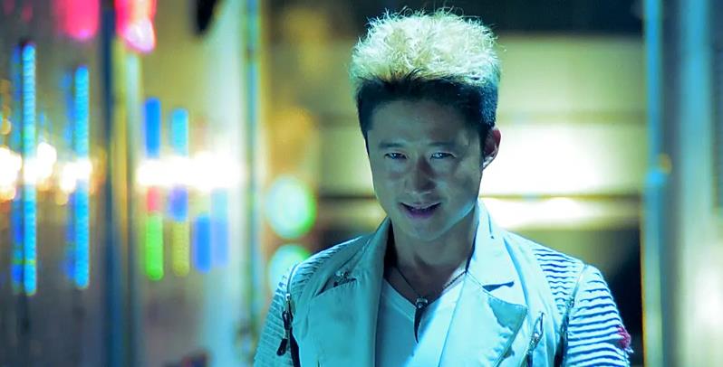 吴京的电影生涯与成就_吴京的职业生涯_吴京成长之路