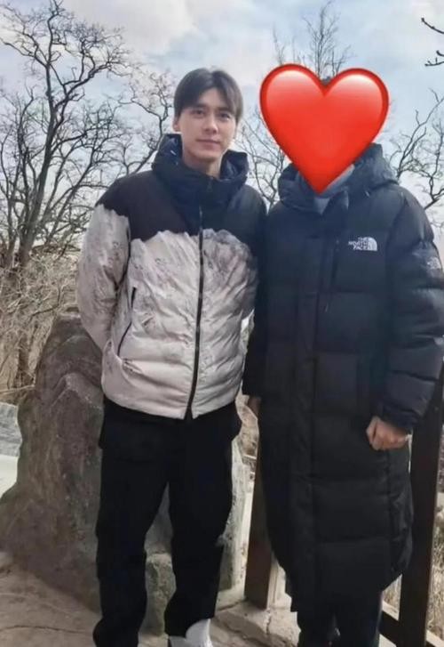 李易峰公益_李易峰参与慈善活动，传递正能量_李易峰慈善事业